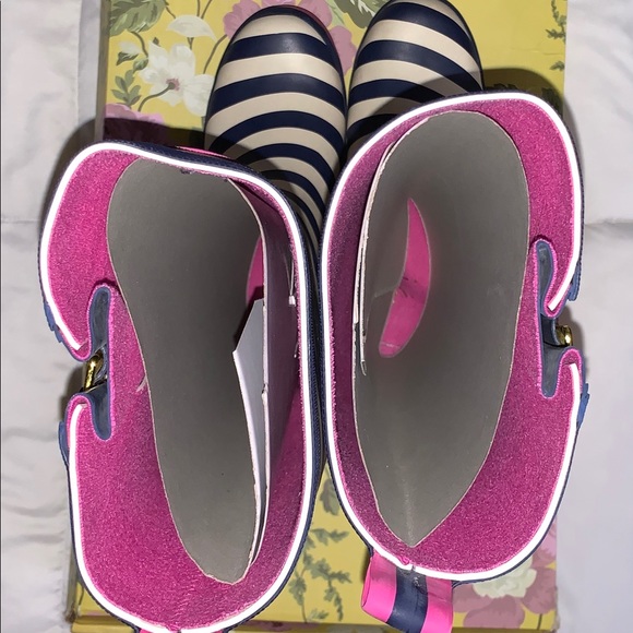 Rain boots - Picture 4 of 5